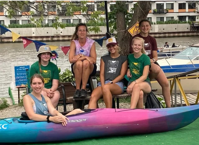 A favorite 💙
•
#MKC #milwaukeekayak #milwaukeeriver #milwaukeekayakcompany #milwaukeekayakcompanytours #takemetotheriver #visitmilwaukee #teammkc #milwaukee #wisconsin #kayaking #milwaukee #wisconsin #puravida #tellmeallyourdreams #valentine #bemine #girlpower #letsgogirls