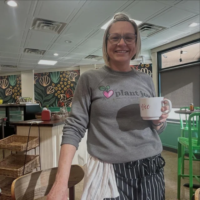 Excited for @plant_joy_deli to open here in Milwaukee soon!! You go @iplantjoy 🥕 We love your healthy and tasty deliciousness.
•
#plantjoy #milwaukee #shoplocal #plantjoydeli #MKC milwaukeekayak milwaukeeriver milwaukeekayakcompany milwaukeekayakcompanytours	
takemetotheriver visitmilwaukee teammkc wisconsin kayaking milwaukee discoverwisconsin puravida bemine wearit summer jerrysdocks river tellmeallyourdreams goodvibesonly