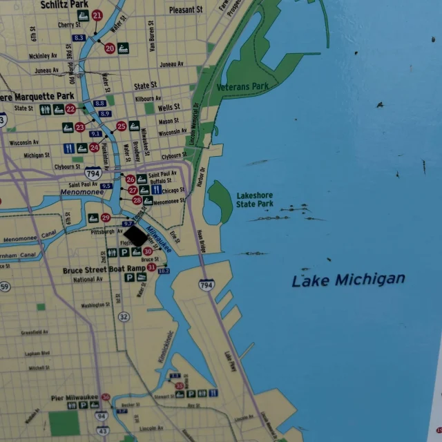 Where we kayak. Our main location at Jerry’s Docks is where the black tape is placed. 💙 @harbordistrict @mkedowntown @mkeriverkeeper 
#milwaukee #mkc #milwaukeekayak #takemetotheriver #milwaukeeriver