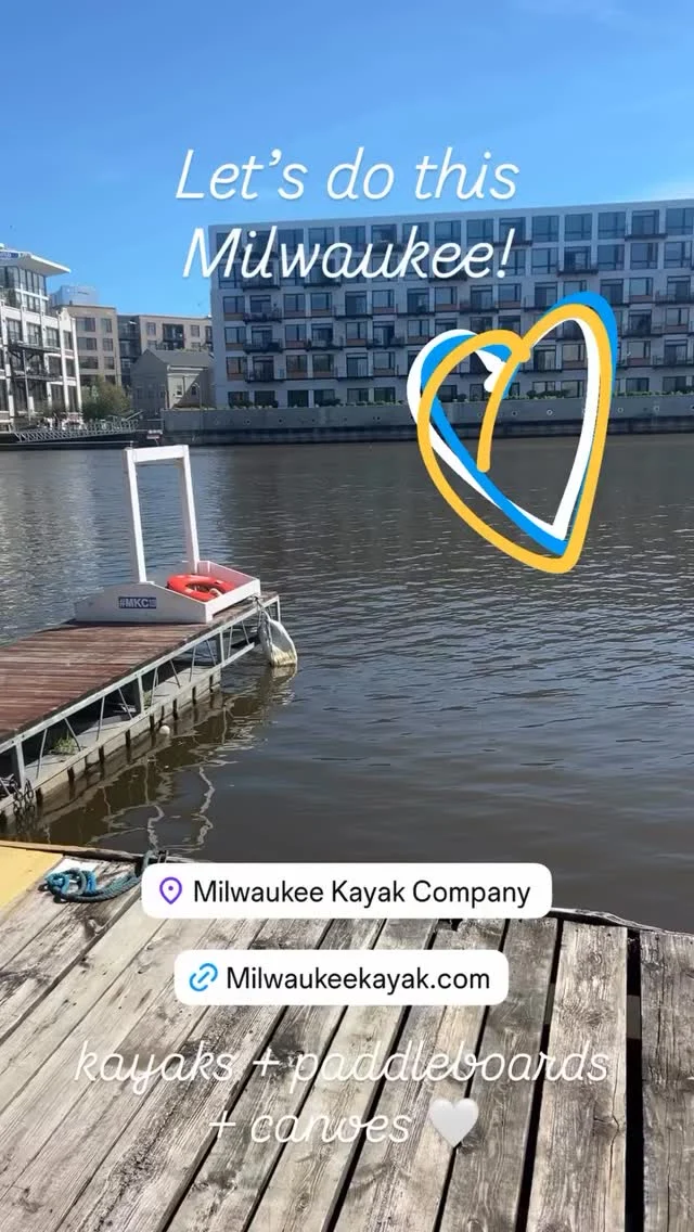 Here we go Milwaukee 💙 Now open for the season until 7:30pm or until all kayaks are back to the dock 🛶 
#milwaukee #mkc #takemetotheriver #acleanriverisafunriver #goodvibes
@visitmilwaukee @harbordistrict
